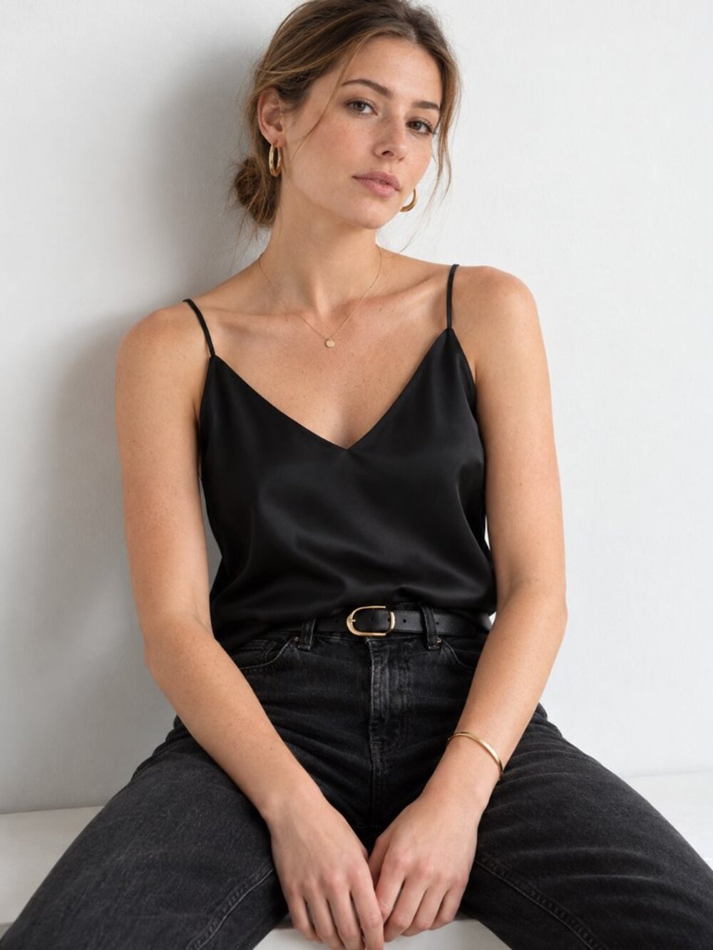 Banana Republic Perfect V-Neck Cami Black